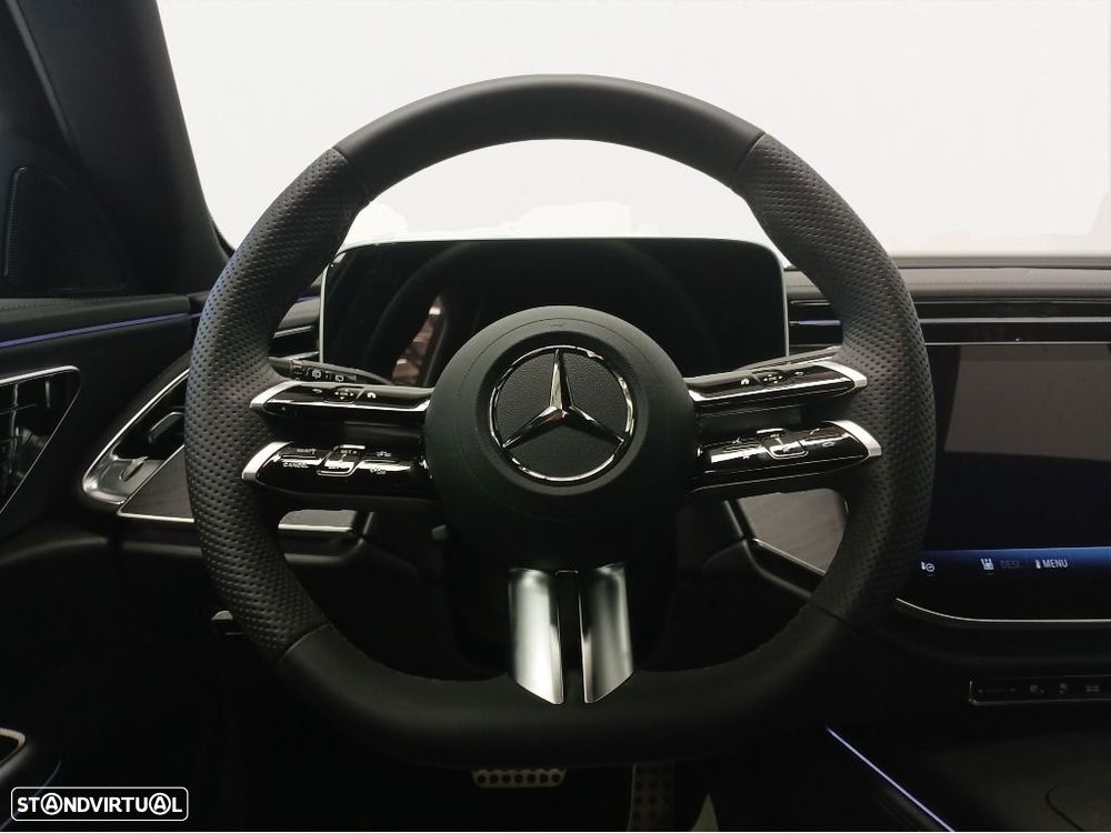 Mercedes-Benz E 300 - 10