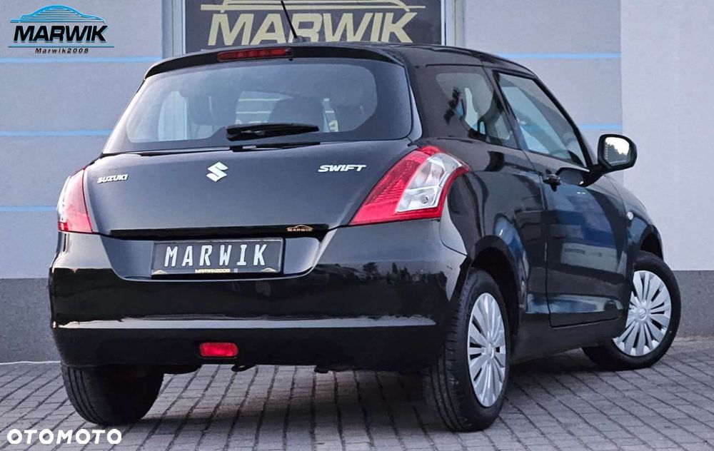 Suzuki Swift - 17