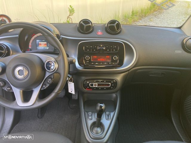 Smart ForTwo Coupé EQ passion - 21