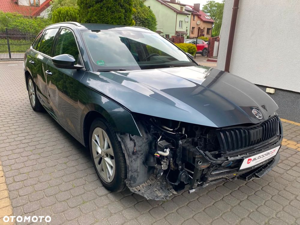 Skoda Octavia 2.0 TDI DSG Sport Edition - 4