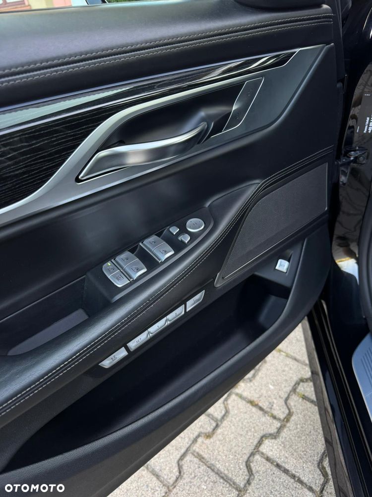 BMW Seria 7 750d xDrive - 11