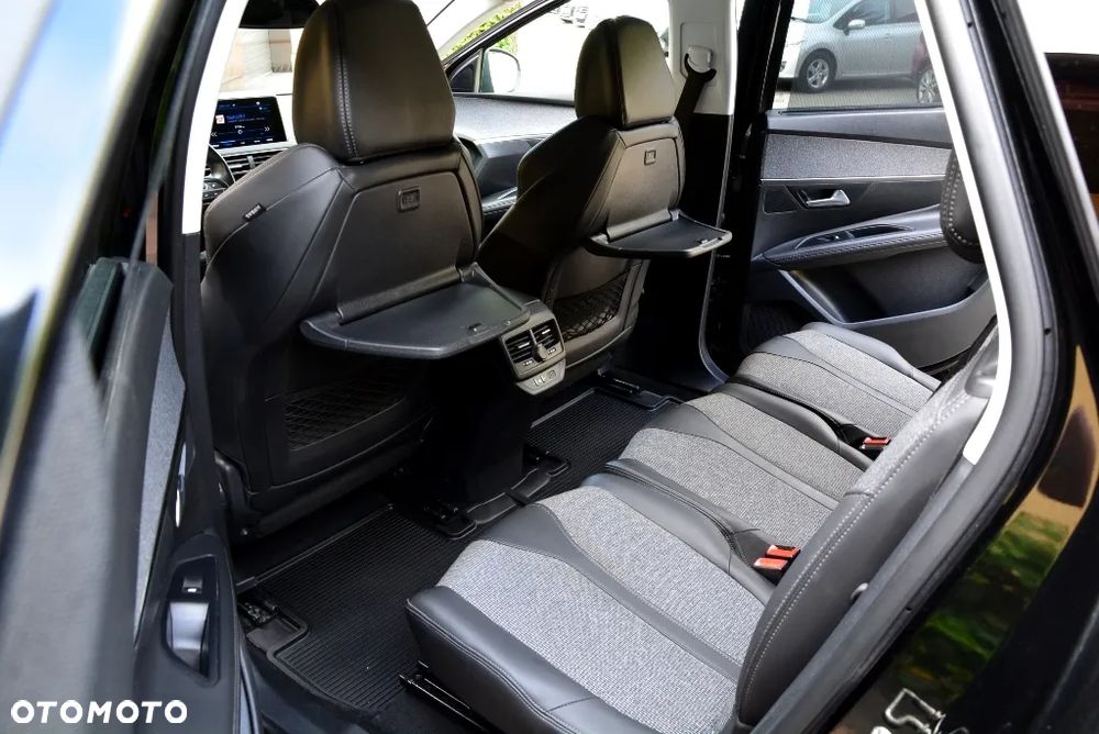 Peugeot 5008 1.6 BlueHDi Allure 7os - 8