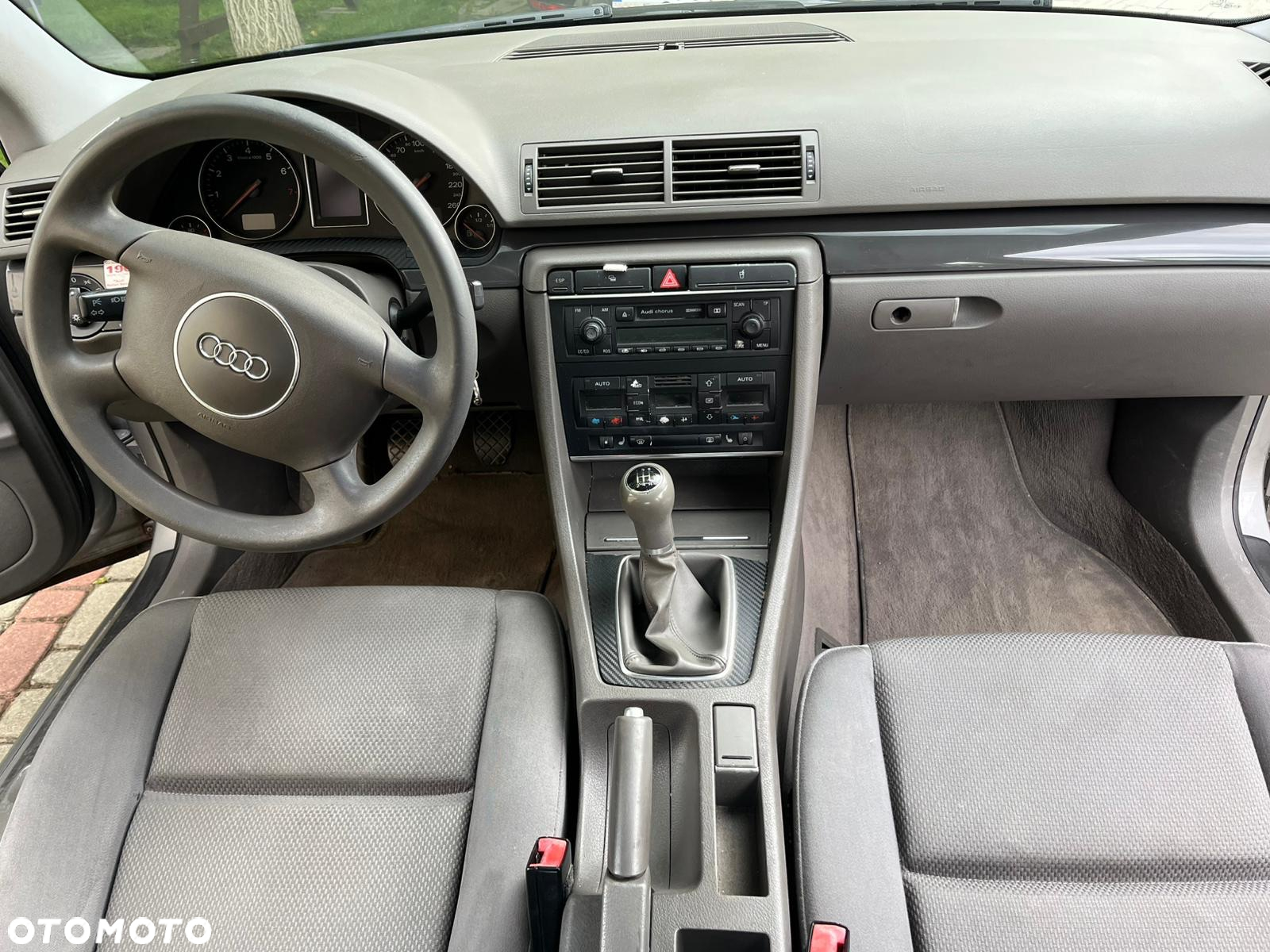 Audi A4 1.6 - 7
