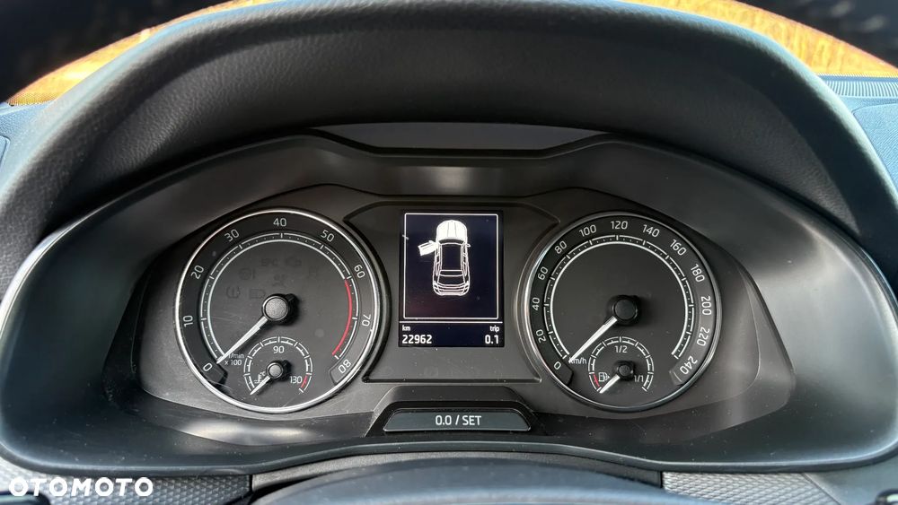 Skoda Kamiq 1.0 TSI Ambition DSG - 26