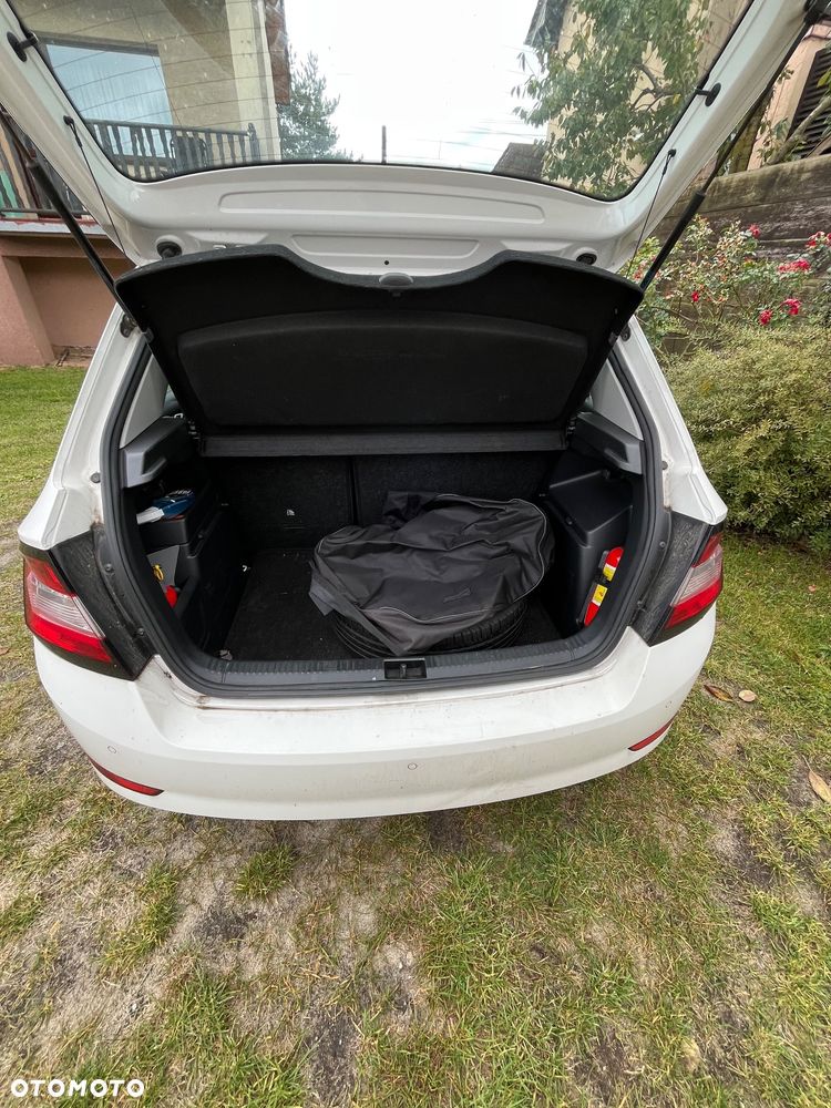 Skoda Fabia - 5