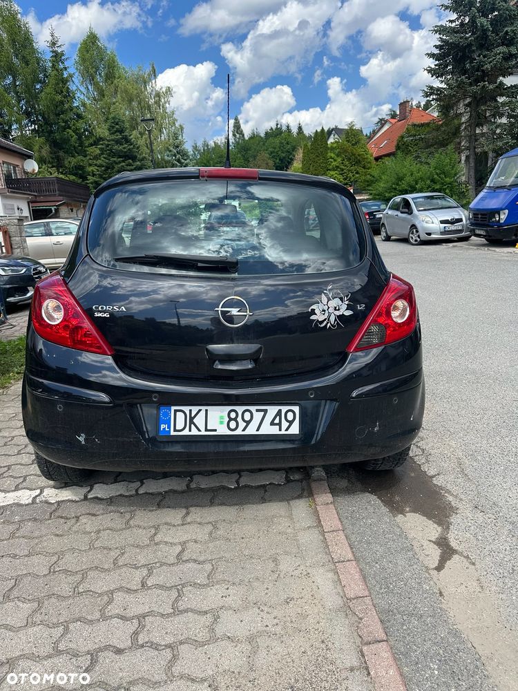 Opel Corsa 1.2 16V Enjoy - 4