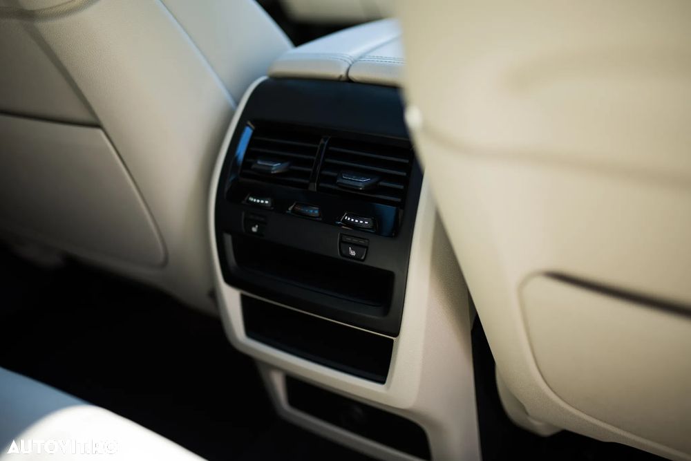 BMW X5 M M50d - 35