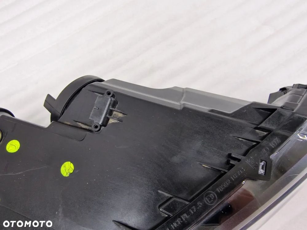 VW POLO 2G 17- PRAWA ZWYKŁA LAMPA PRZEDNIA PRZÓD , NR 2G1941006 , NR AUKCJI LL472 - 15