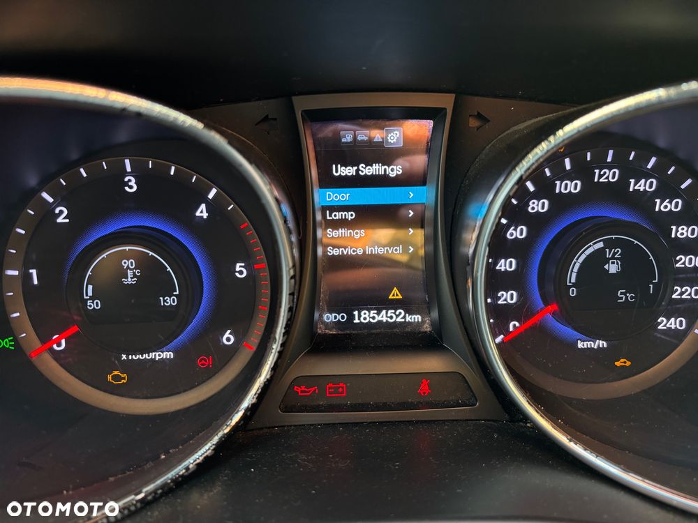 Hyundai Santa Fe 2.0 CRDI Platinium 7os - 23