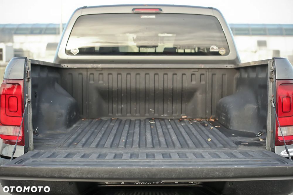 Volkswagen Amarok 2.0 BiTDI Autm Dark Label - 26
