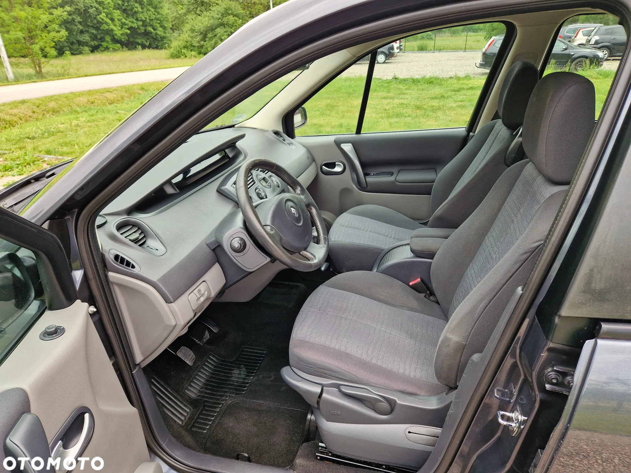 Renault Scenic 1.6 16V Alize Plus - 11