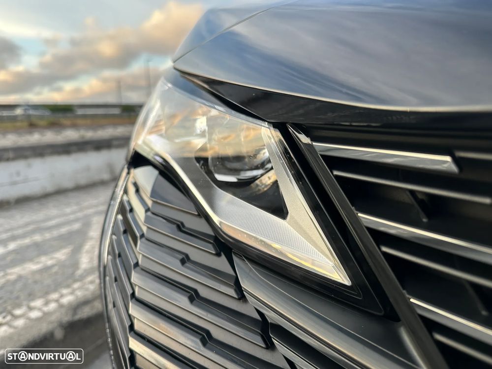 Peugeot 3008 1.6 Hybrid4 GT e-EAT8 - 15
