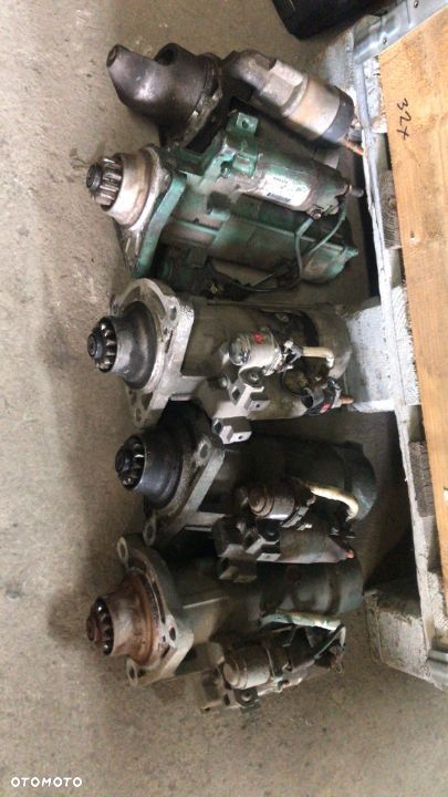 Alternatory rozruszniki Iveco Daily Bosch Valeo, różne numery 0125811040 / 5801580939 / 0001109306 - 12