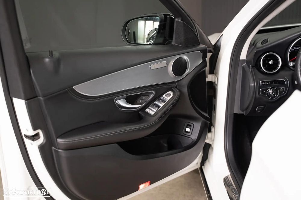 Mercedes-Benz C 250 CDi Avantgarde BlueEfficiency Aut. — fotografia 12