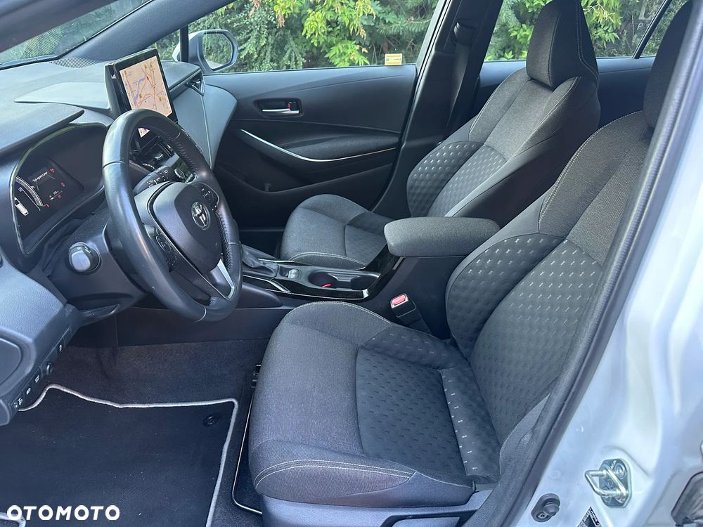 Toyota Corolla 1.8 Hybrid Comfort - 10