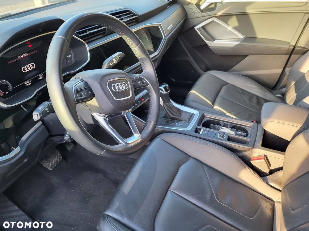 Audi Q3 ver-45-tfsi-quattro-s-tronic-s-line - 15