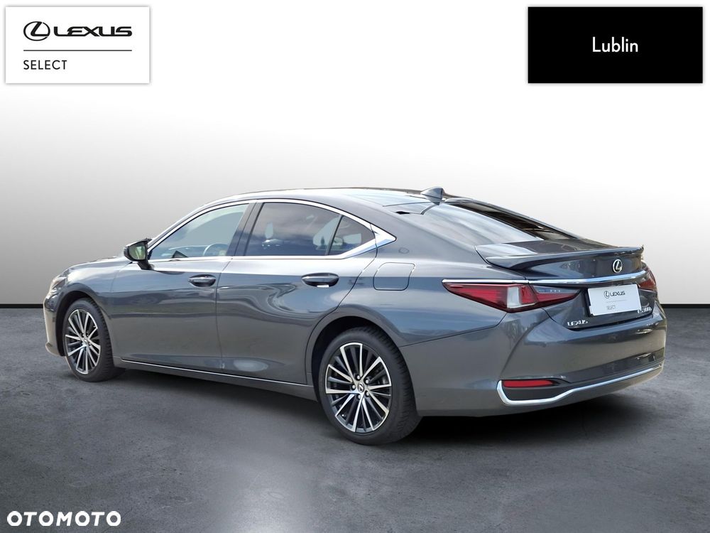 Lexus ES 300h Business Edition - 3