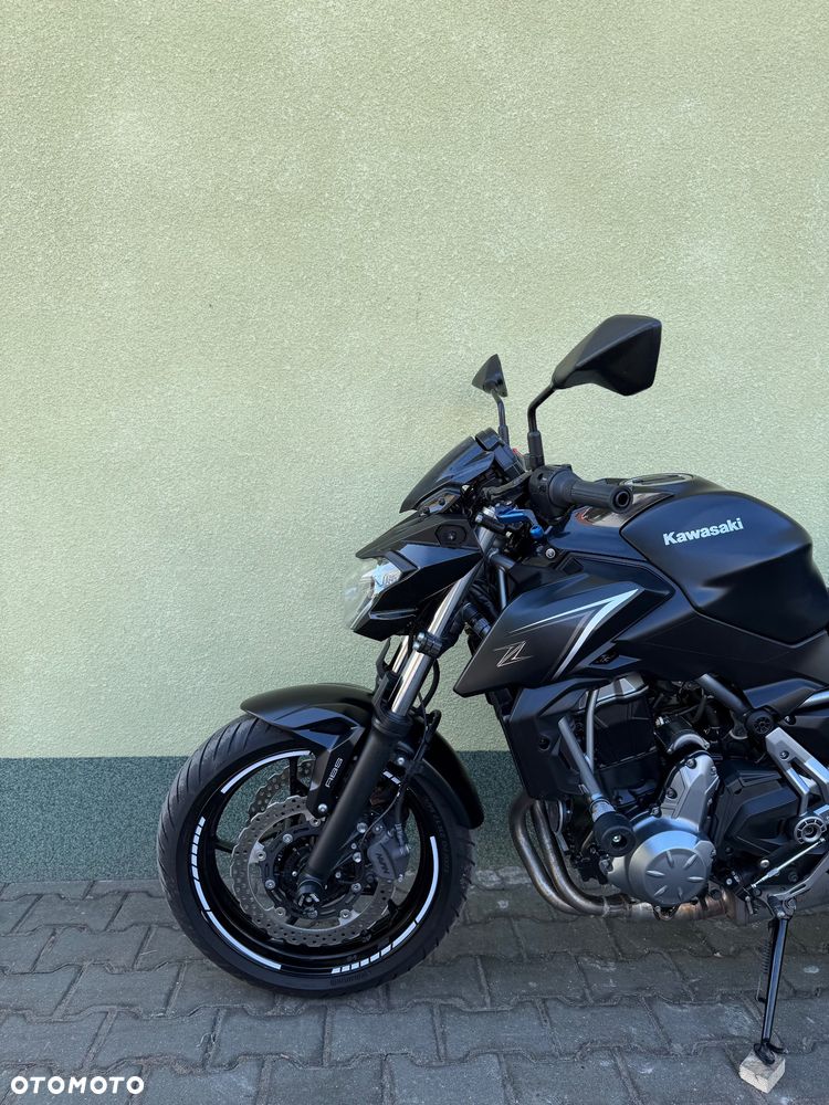 Kawasaki Z 650 - 25