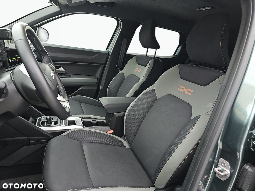Dacia Duster 1.6 Full Hybrid 140 Extreme MMT - 12