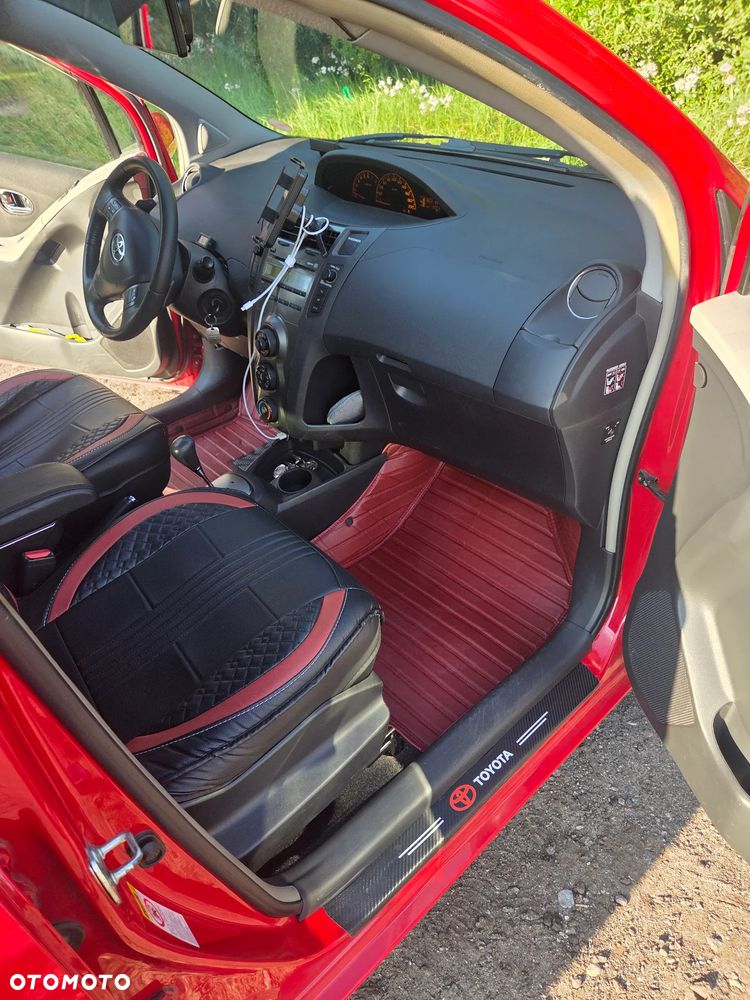 Toyota Yaris 1.33 Luna MS - 8