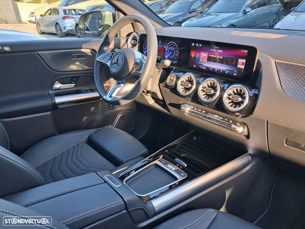 Mercedes-Benz EQA 250+ Progressive - 13