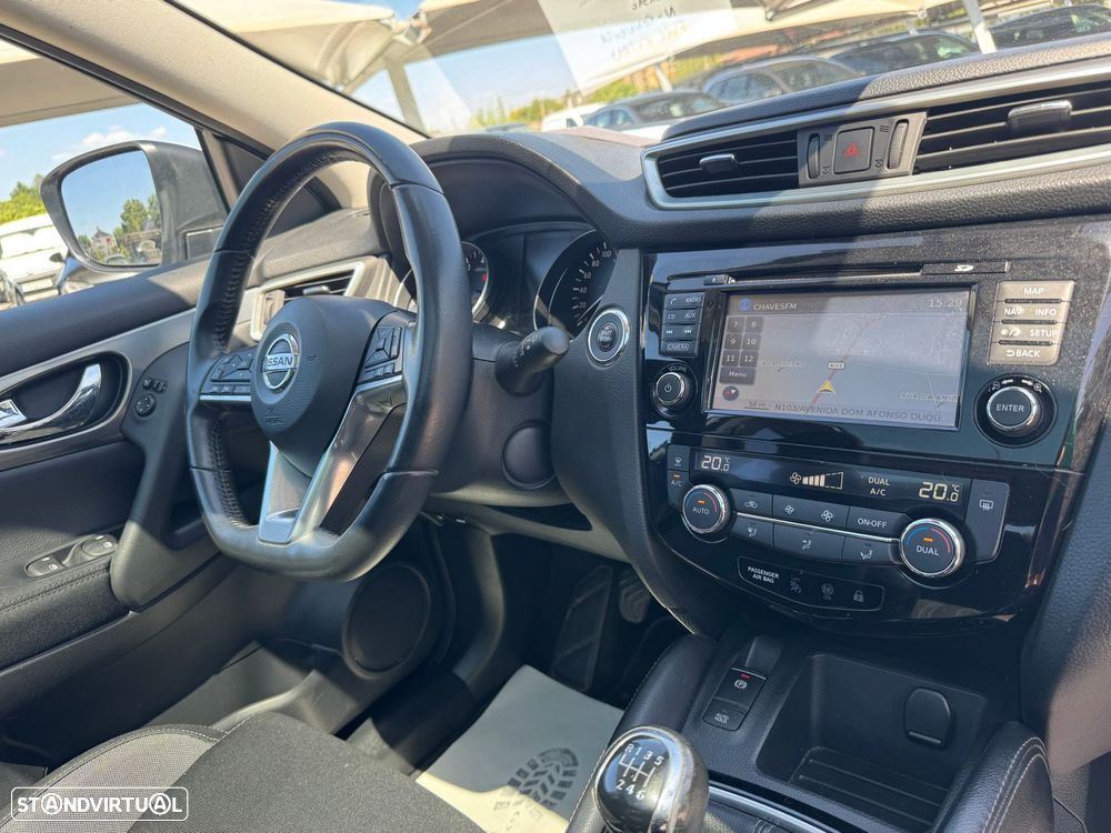 Nissan Qashqai 1.2 DIG-T N-Connecta - 10