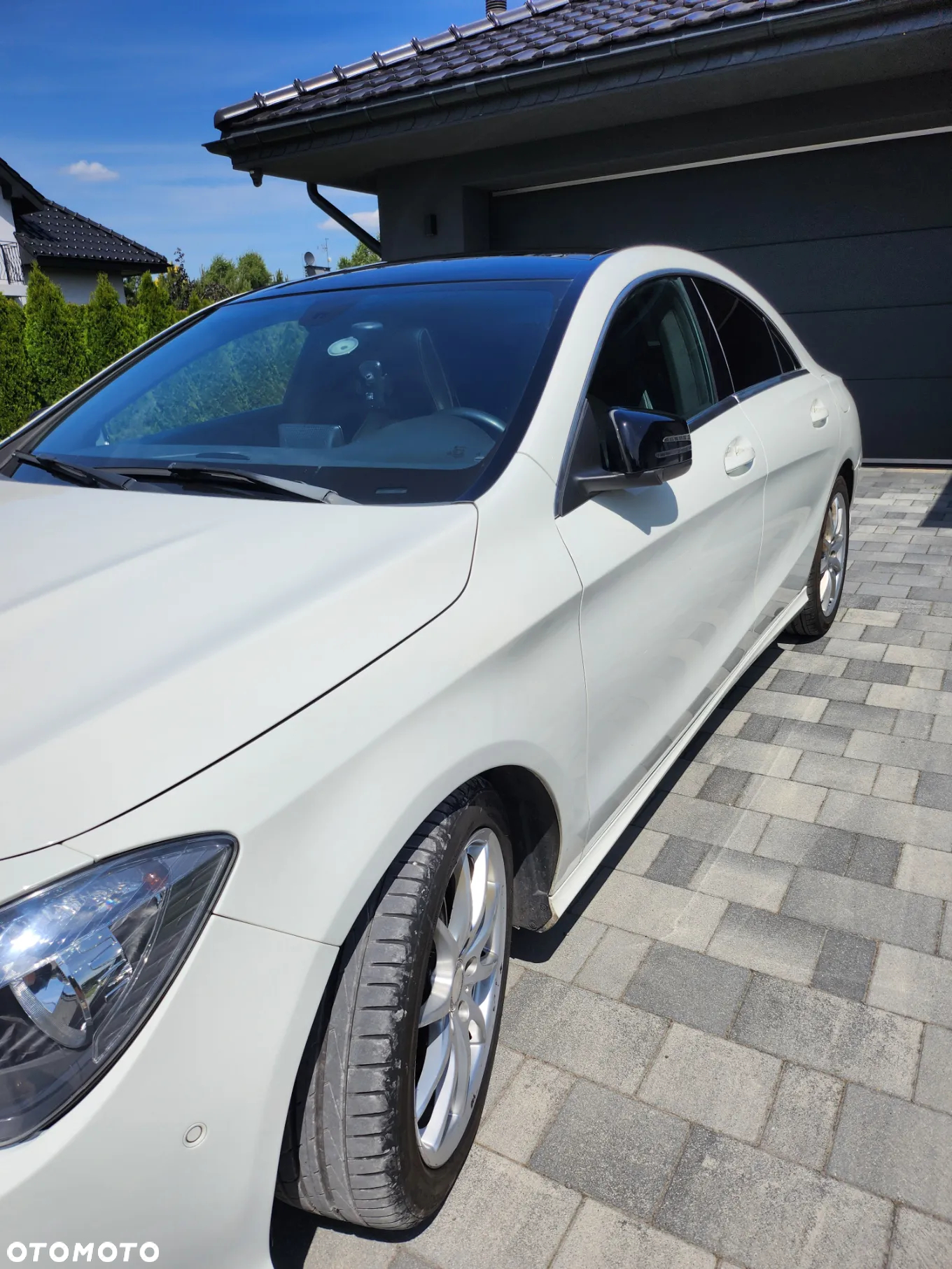 Mercedes-Benz CLA 180 - 12