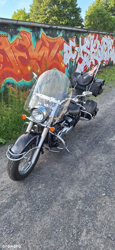 Suzuki Boulevard - 2