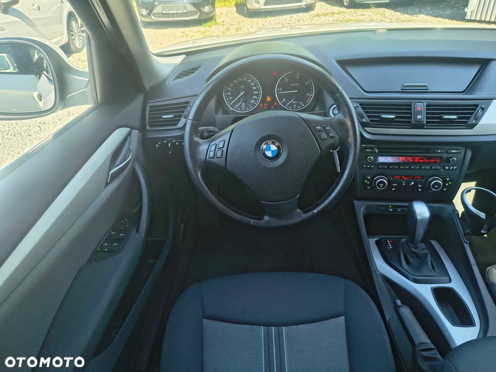 BMW X1 xDrive20d Sport Line - 20