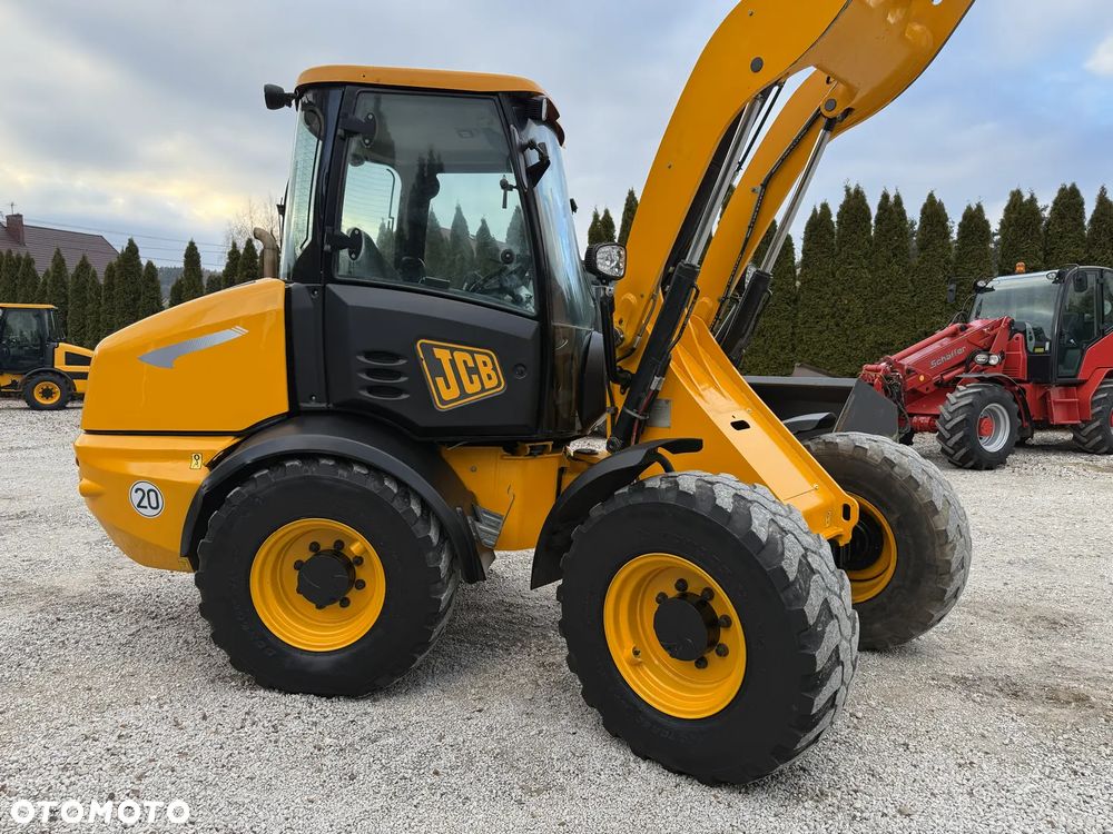 JCB 409 / JEDYNIE 2219 MTH!!! / SILNIK DEUTZ / PIĘKNIE UTRZYMANA / ORYGINAŁ / ZADBANA / SPROWADZONA Z NIEMIEC / BEZ DPF ADBLUE / SILNA / 407 408 406 60 70 M 506 509 - 39