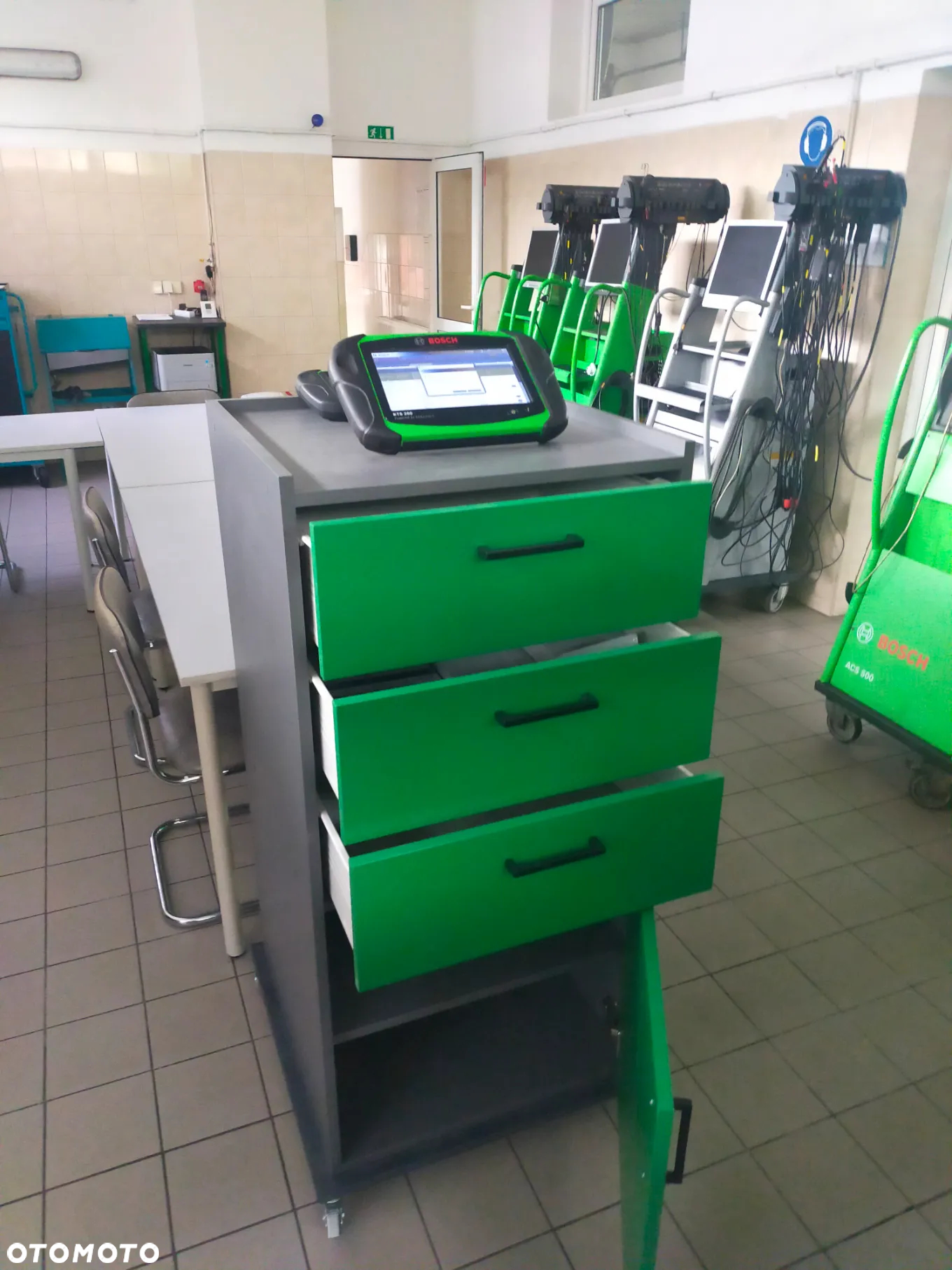 Szafka tester usterek Bosch Regał Bosch - 9