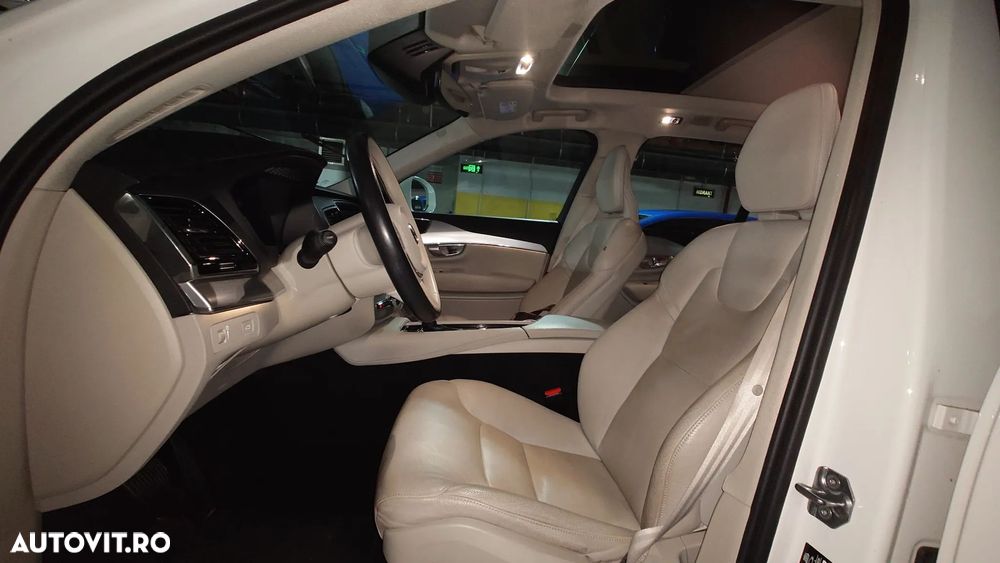 Volvo XC 90 D5 AWD Momentum - 6