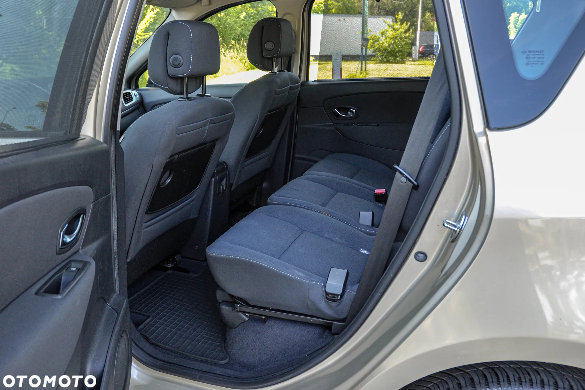 Renault Scenic - 8
