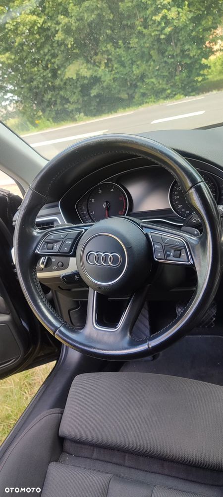 Audi A4 Avant 2.0 TDI Quattro Design S tronic - 6