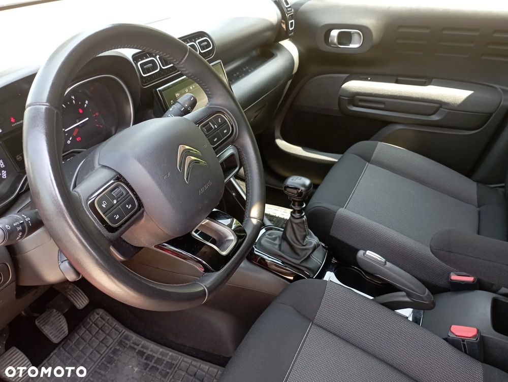 Citroën C3 Aircross 1.2 PureTech Shine S&S - 3