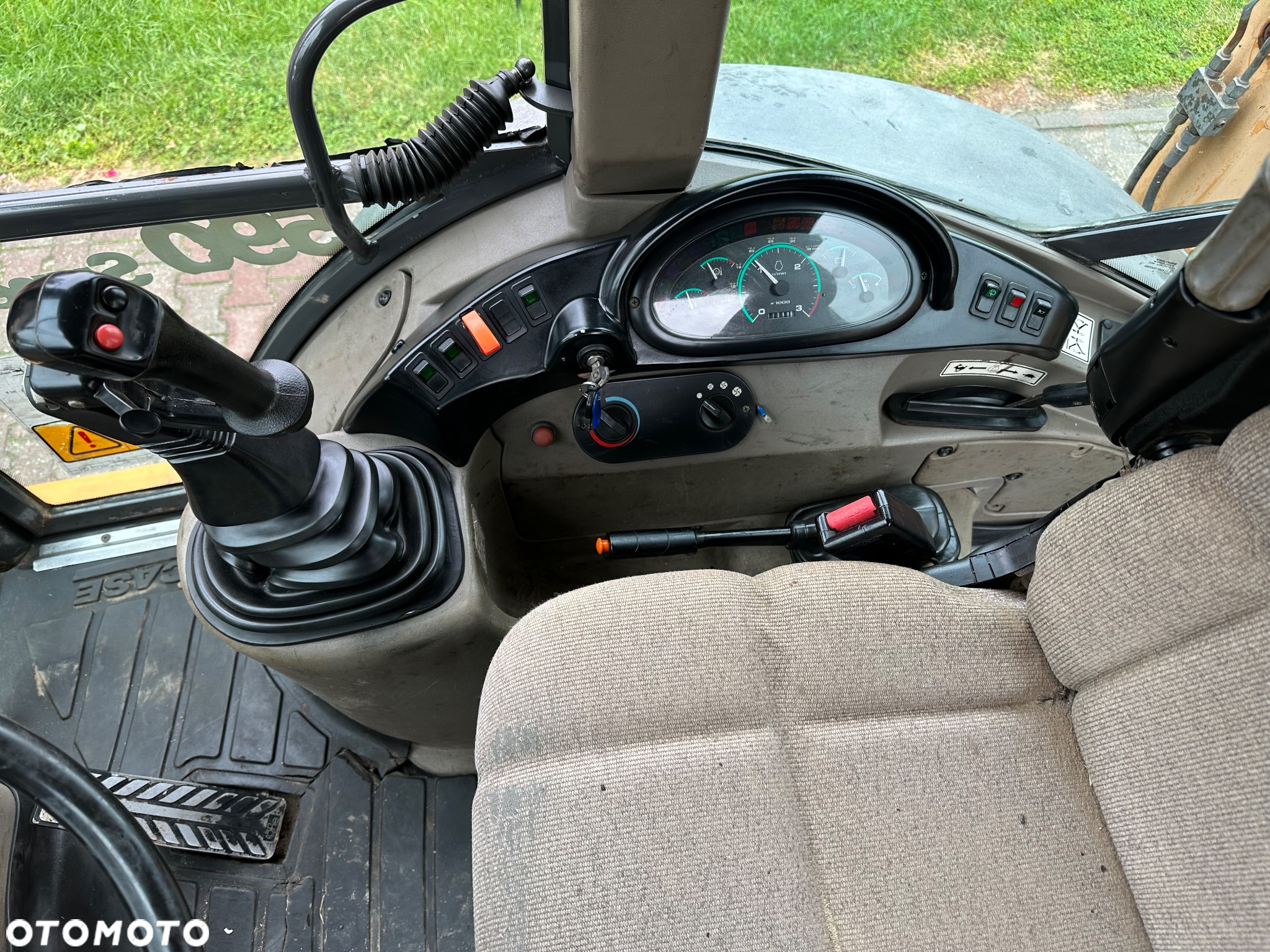Case 590SR-4PS Powershift 4x4 - 5