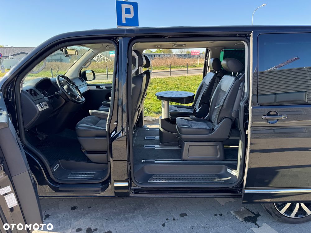 Volkswagen Multivan - 8