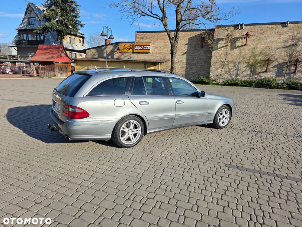 Mercedes-Benz Klasa E 320 CDI 4-Matic Avantgarde - 8