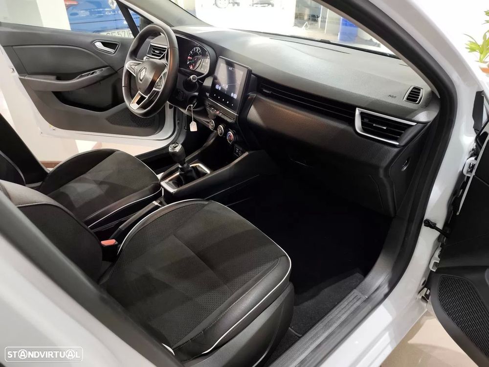 Renault Clio 1.0 TCe Intens - 24