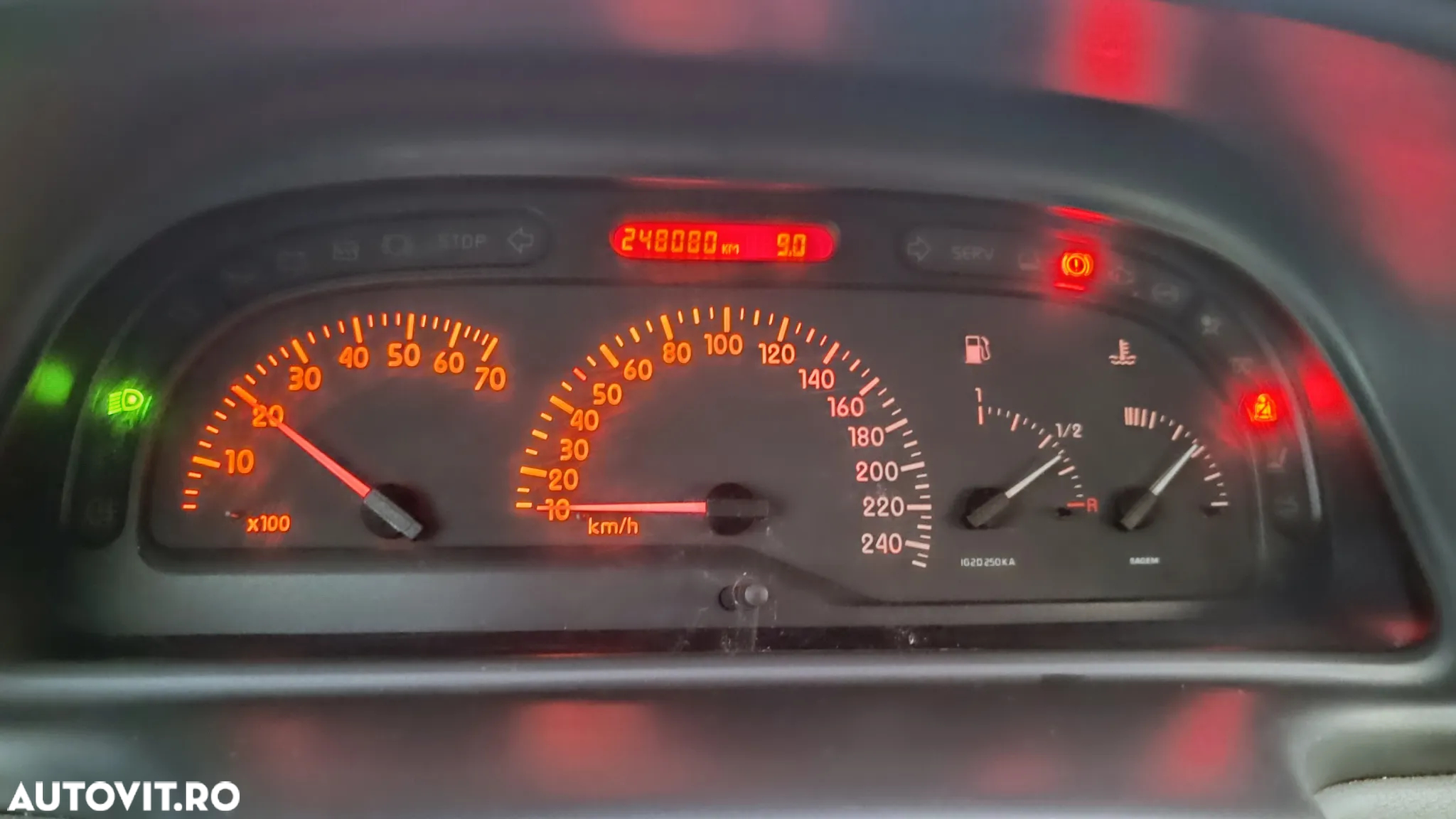 Renault Laguna - 9