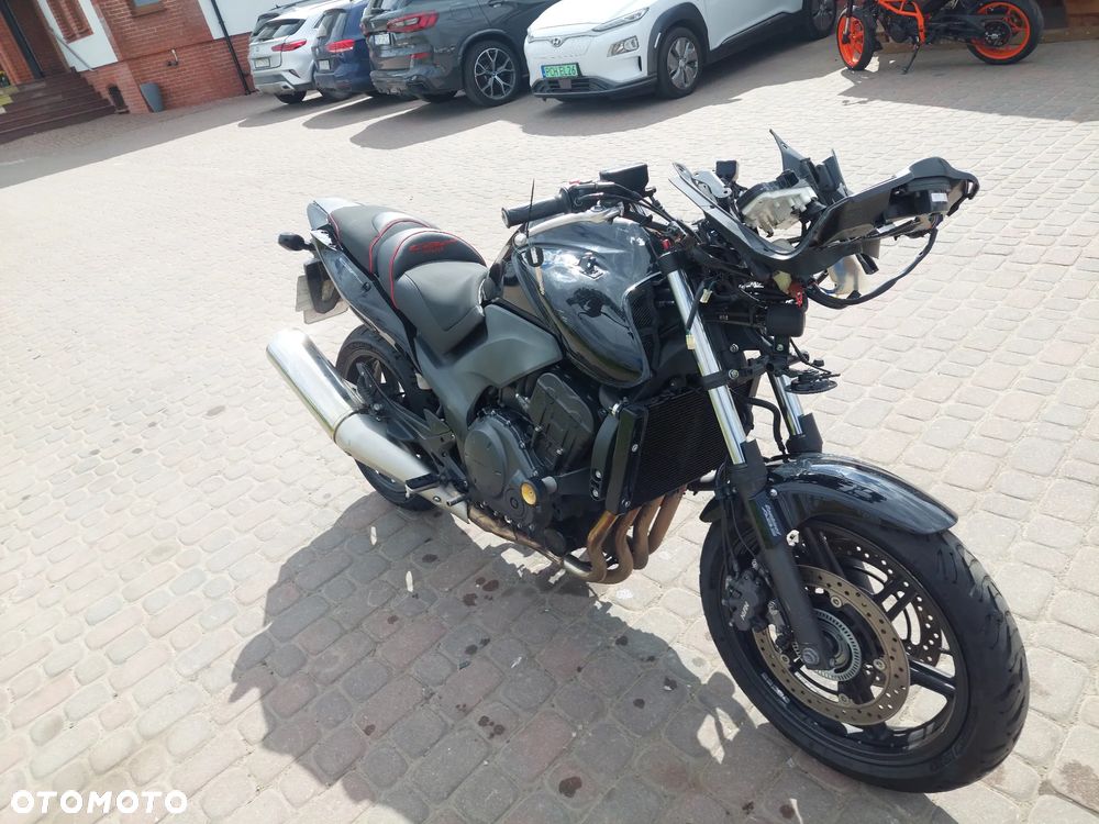 Honda CBF - 7
