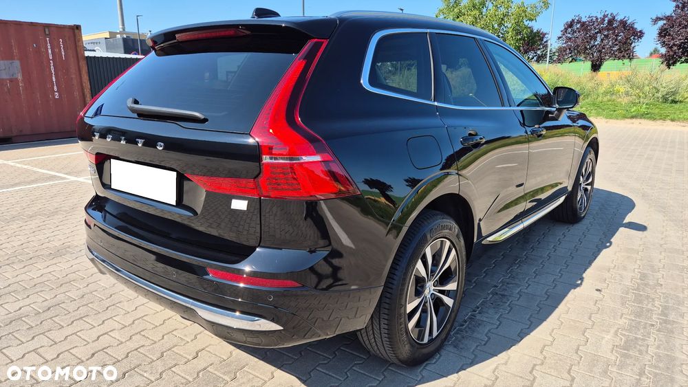 Volvo XC 60 T6 Plug-In Hybrid AWD Core - 5