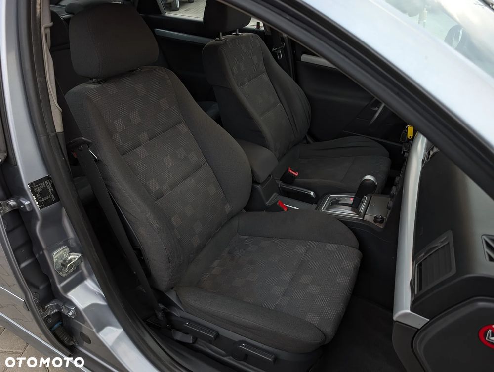 Opel Vectra 2.2 Automatik - 32