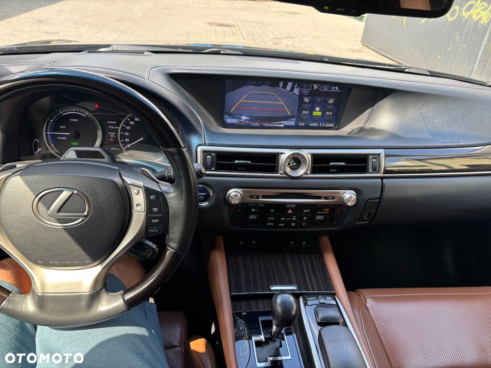Lexus GS 450h Prestige + - 16