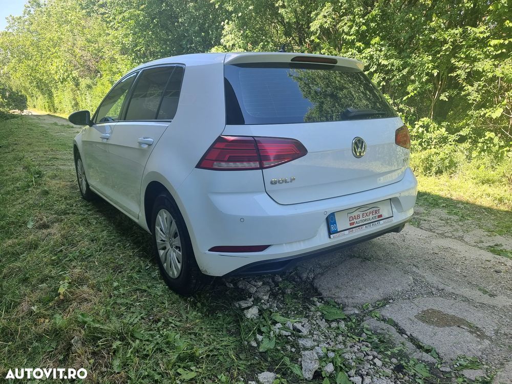Volkswagen Golf 1.0 TSI Comfortline - 9