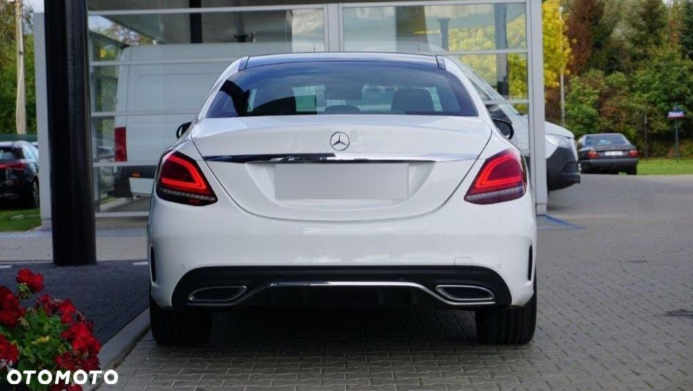 Mercedes-Benz Klasa C 220 d 4MATIC 9G-TRONIC - 4