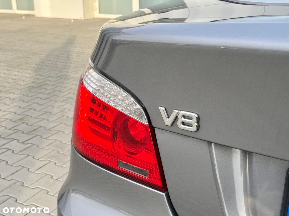 BMW Seria 5 540i - 8