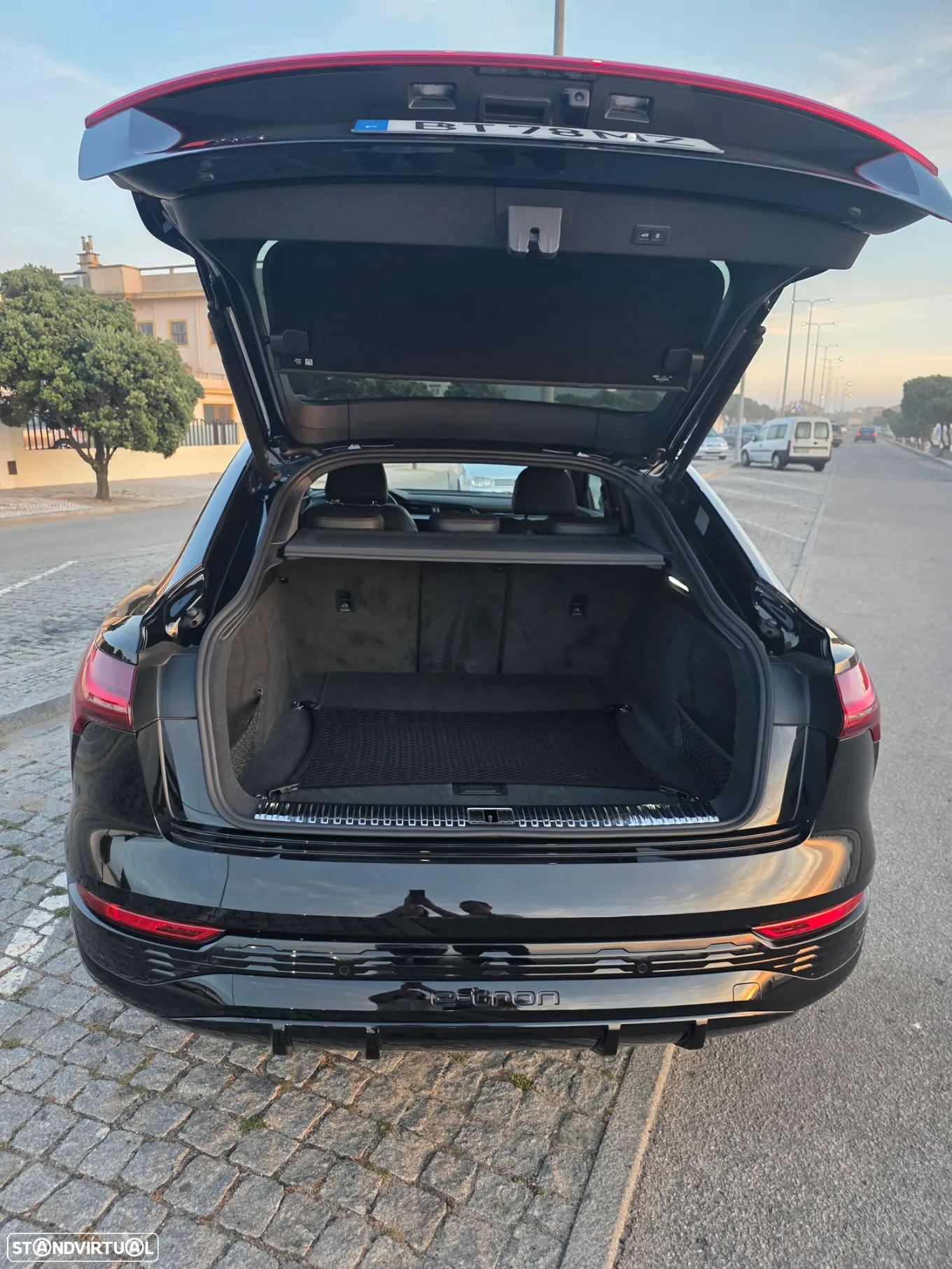Audi Q8 e-Tron Sportback 50 quattro S line - 10