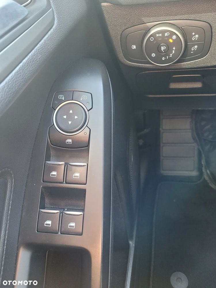 Ford Focus 1.0 EcoBoost Titanium - 4