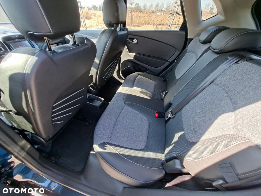 Renault Captur 1.2 Energy TCe Intens EDC - 12